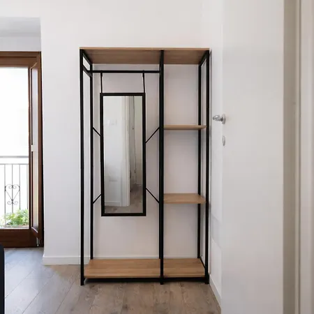 99 Cannelle-centro Storico-elegante E Spazioso-smart Tv-wifi-parcheggio Privato *